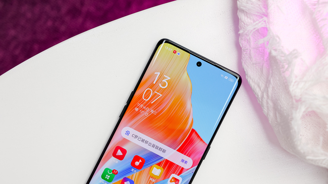 OPPO A1 Pro评测：轻薄高颜值 兼具好屏幕高像素的质感之选