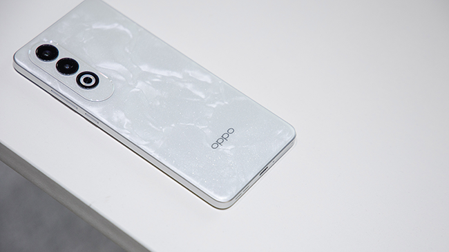 OPPO K12 Plus评测：我有了更大的电池 你会不会再次注视我？